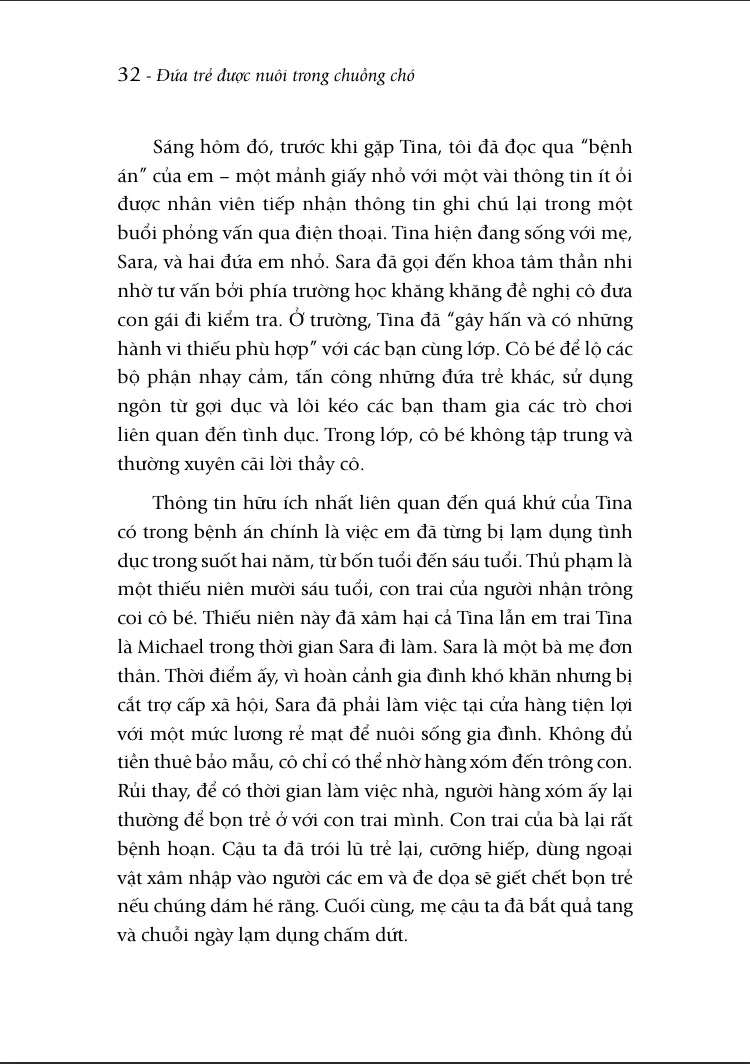 Đứa Trẻ Được Nuôi Trong Chuồng Chó