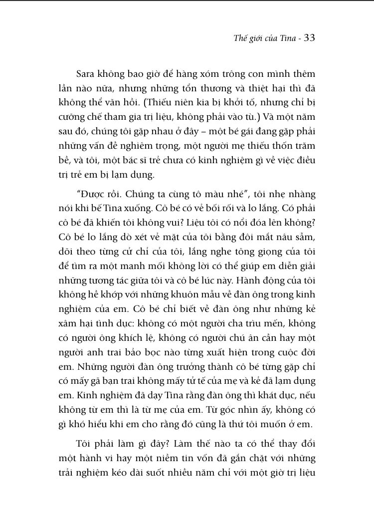 Đứa Trẻ Được Nuôi Trong Chuồng Chó