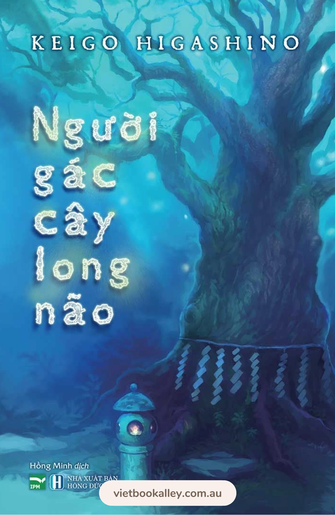 Người Gác Cây Long Não